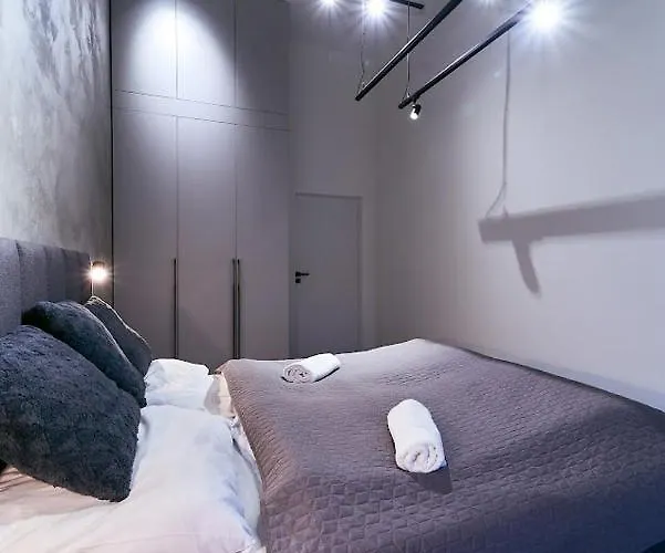 Apartment Laguna Ogrody Pieniawskie 8 Z Klimatyzacja *